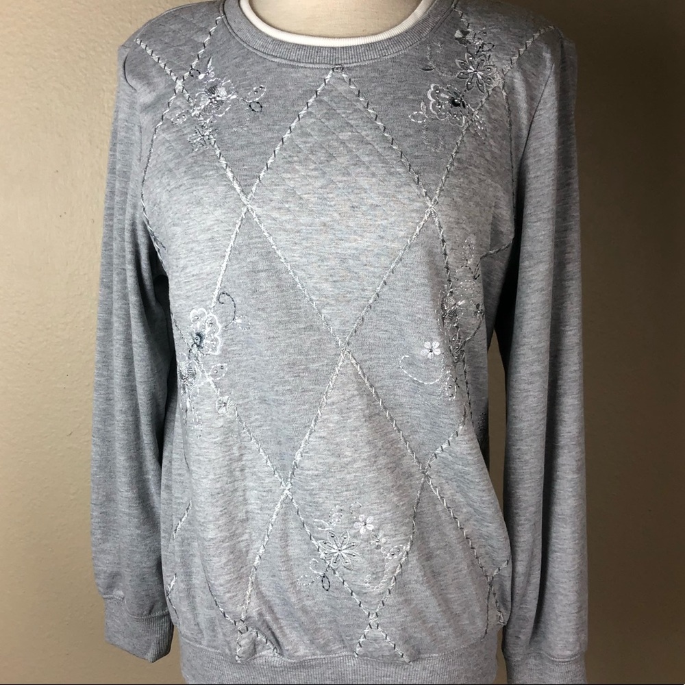 Alfred Dunner Size S NWT Grey Jersey Top